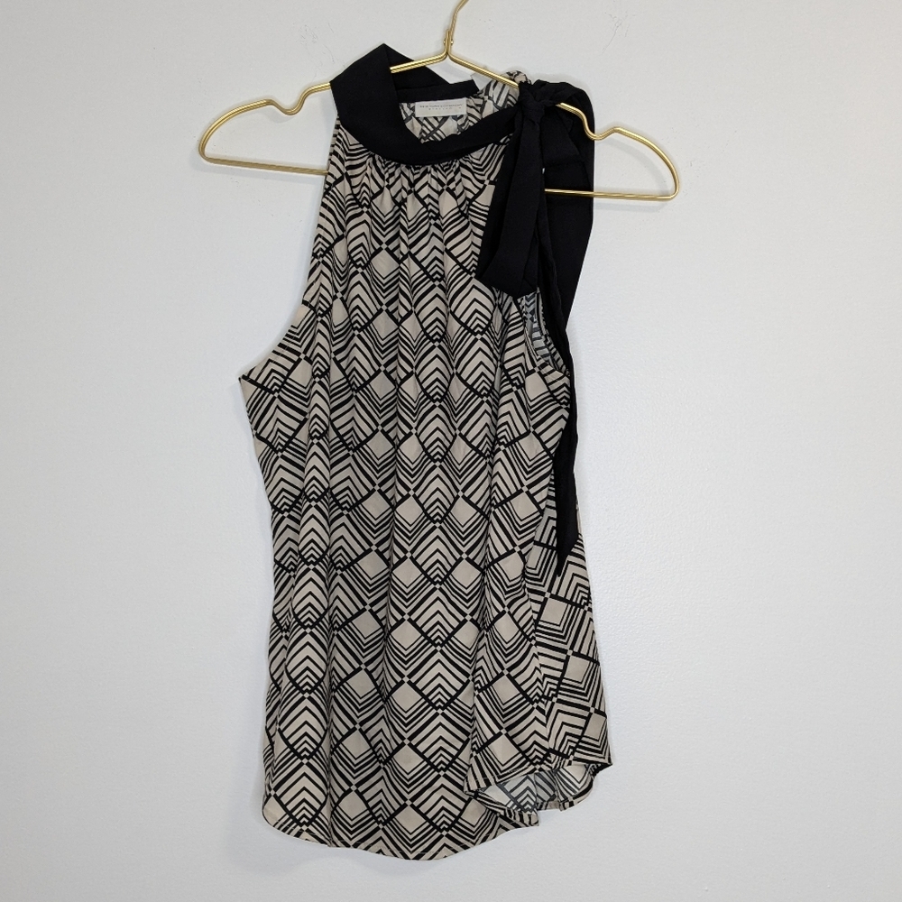 NEW YORK & CO Medium Halter Top Blouse Black/Tan Print Tie Neck Sleeveless Shirt